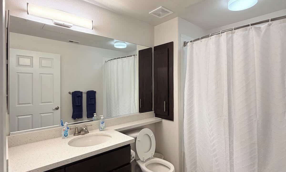 Photo of Bathroom in Mission Valley East
