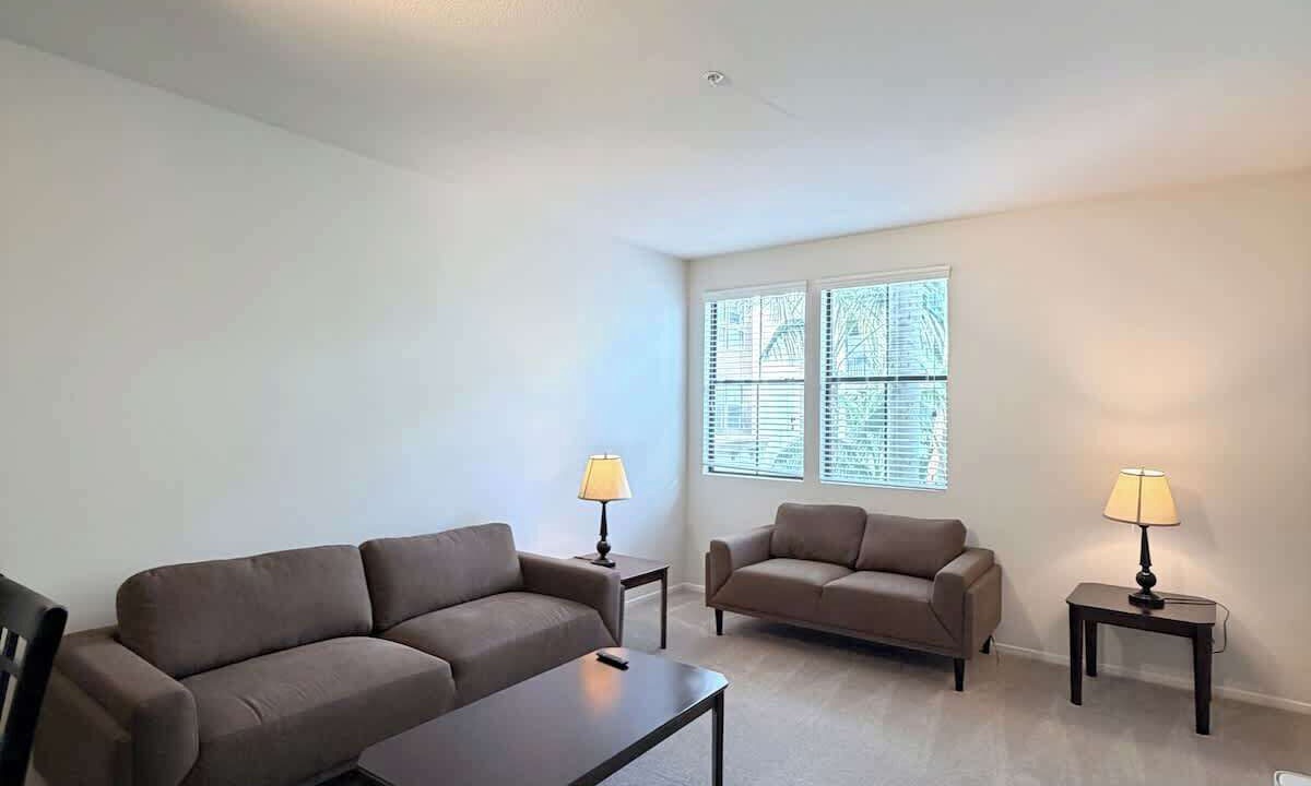 Photo of Livingroom in Mission Valley East