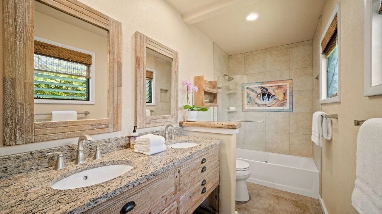 Photo of Bathroom in Princeville