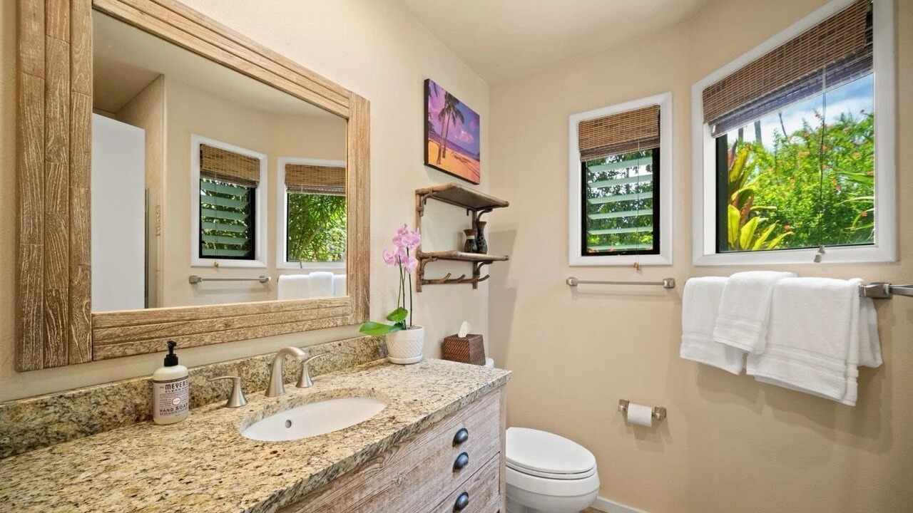Photo of Bathroom in Princeville