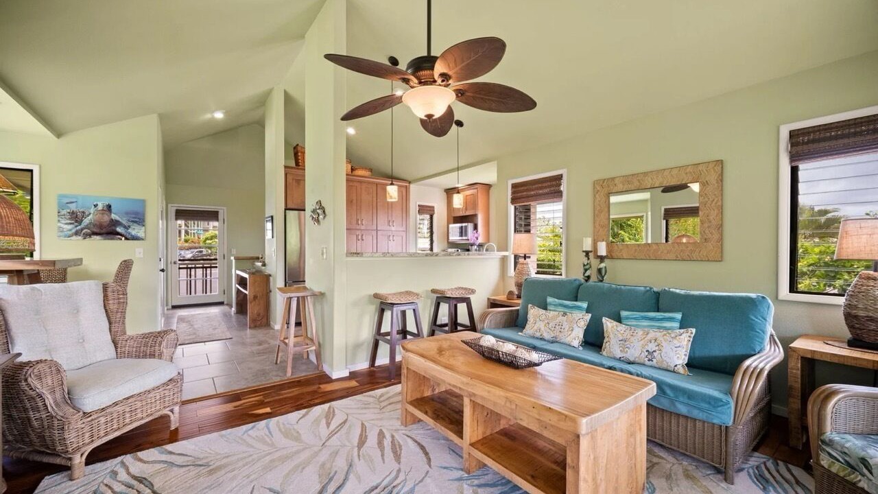 Photo of Livingroom in Princeville