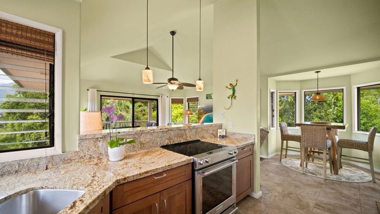 Photo of Kitchen in Princeville