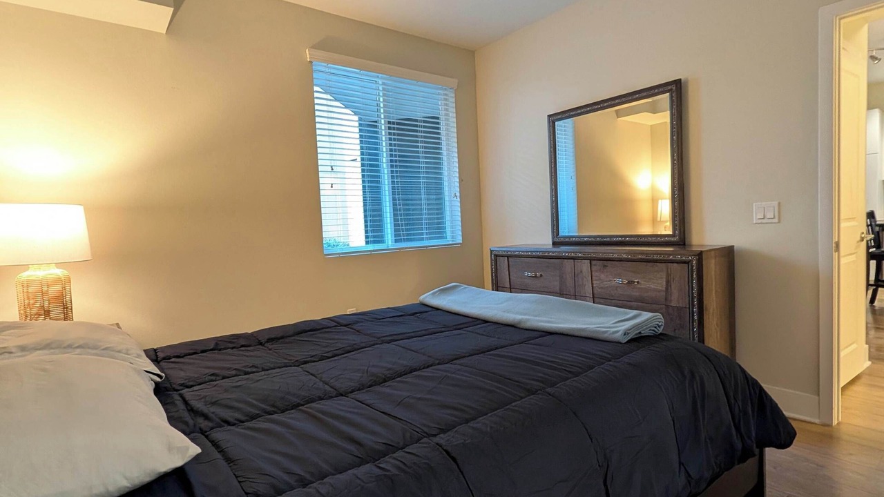 Photo of Bedroom in Sunroad B Promenade