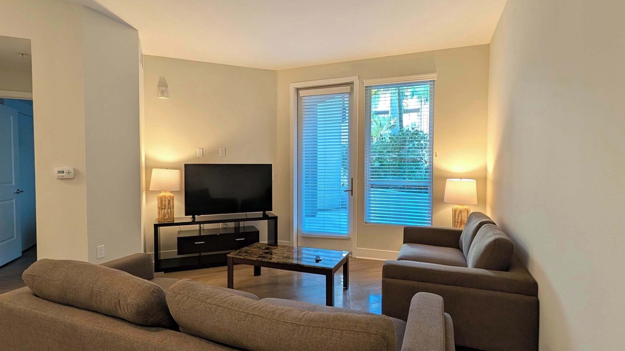 Photo of Livingroom in Sunroad B Promenade