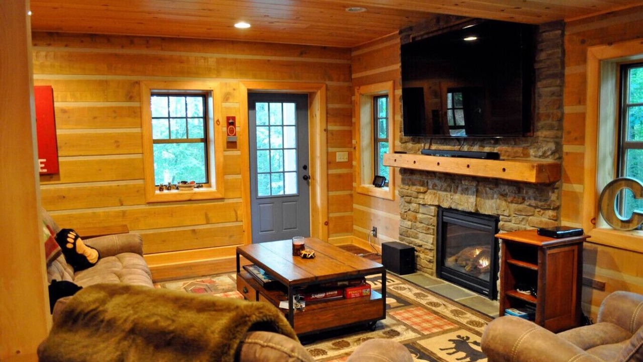 Photo of Livingroom in Greentown