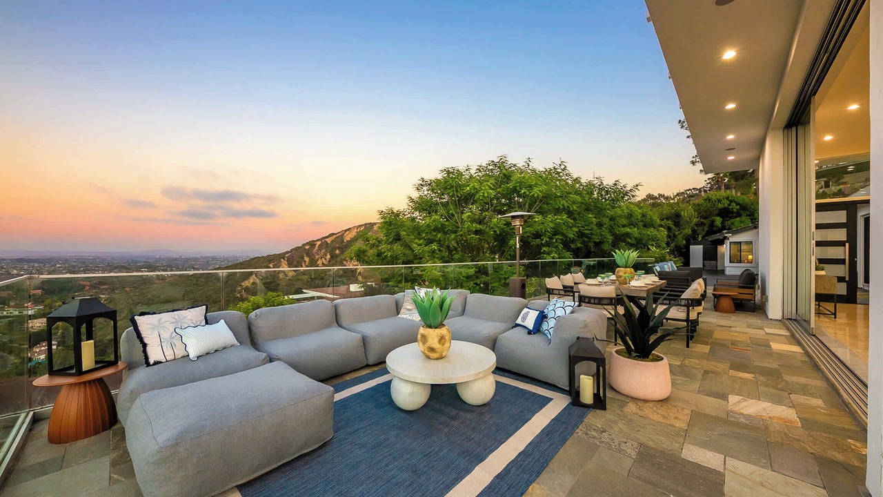 Photo of Patio Balcony in Hidden Valley