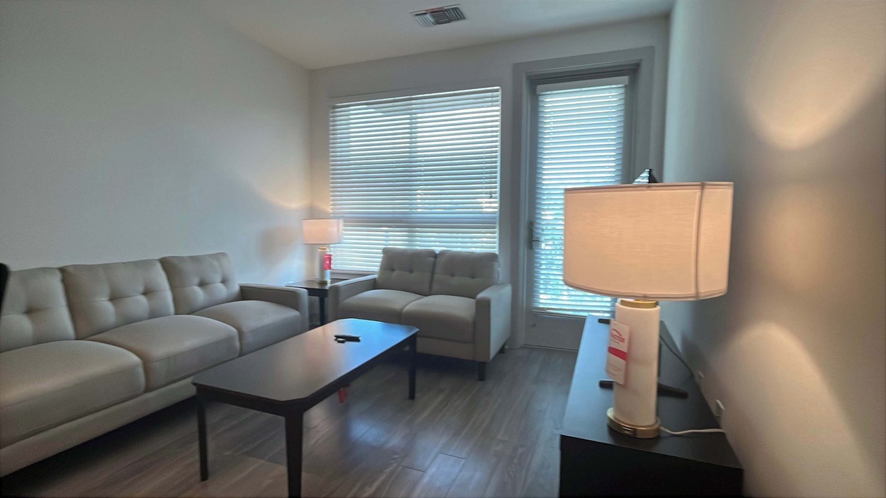 Photo of Livingroom in Mission Valley East