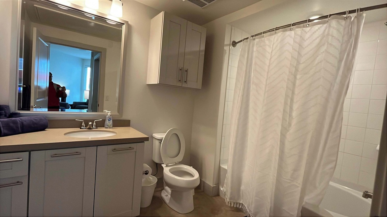 Photo of Bathroom in Mission Valley East