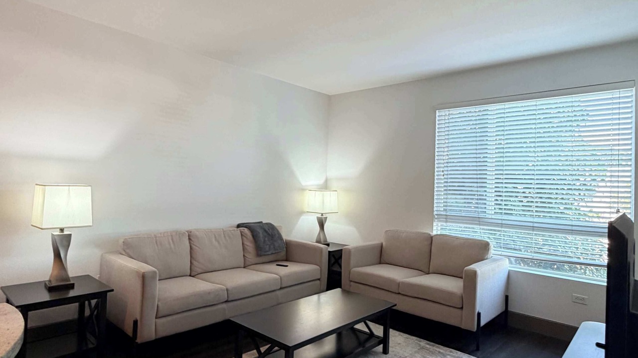 Photo of Livingroom in Kearny Mesa