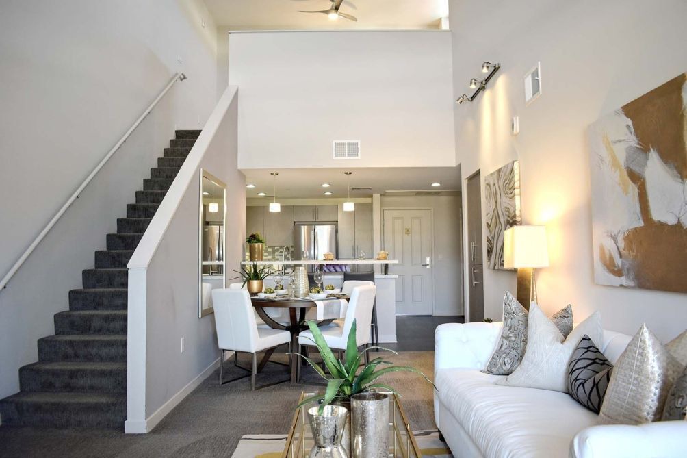 Photo of Livingroom in University City