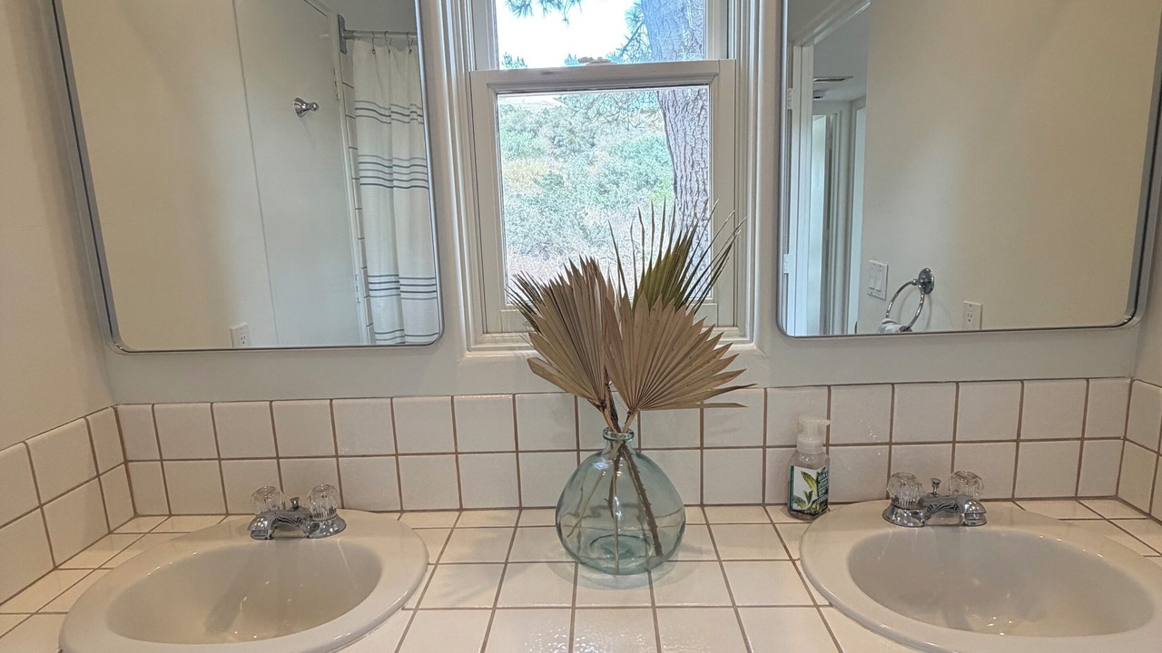 Photo of Bathroom in Del Mar Heights