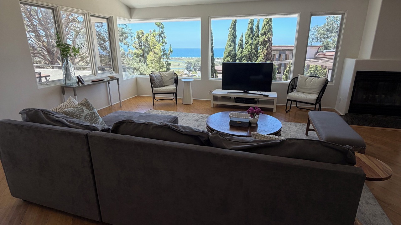 Photo of Bedroom in Del Mar Heights