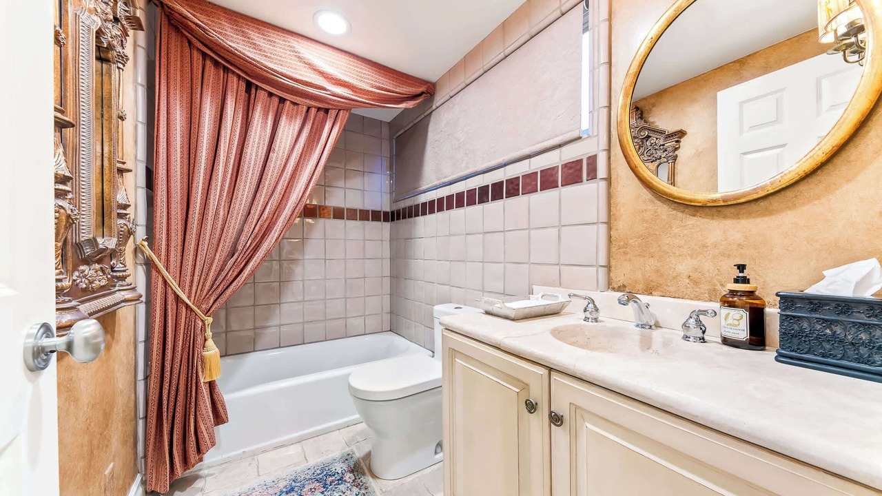 Photo of Bathroom in Beach Barber Tract