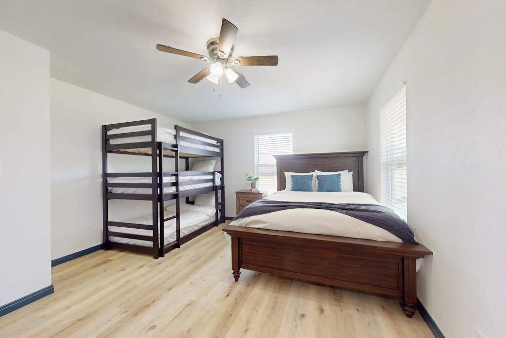 Photo of Bedroom in Barrett