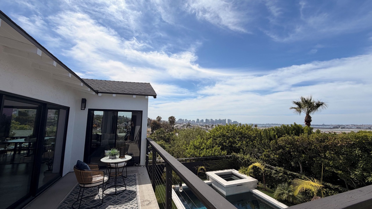 Photo of Patio Balcony in Mission Hills