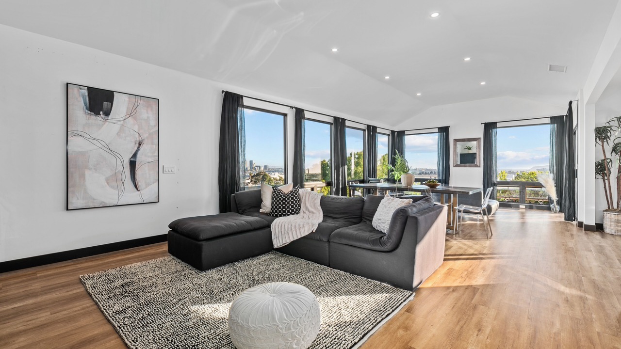 Photo of Livingroom in Mission Hills