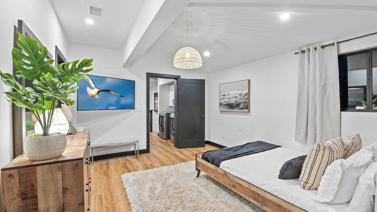 Photo of Bedroom in Mission Hills