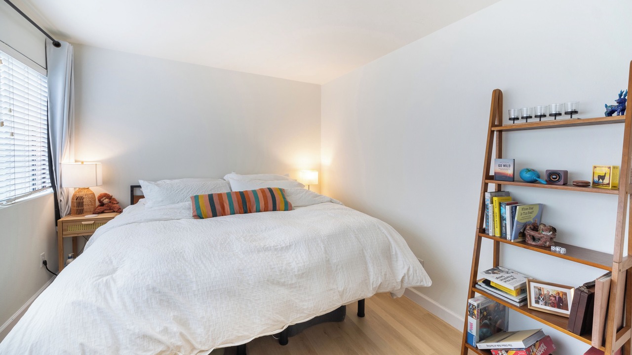 Photo of Bedroom in Crown Point