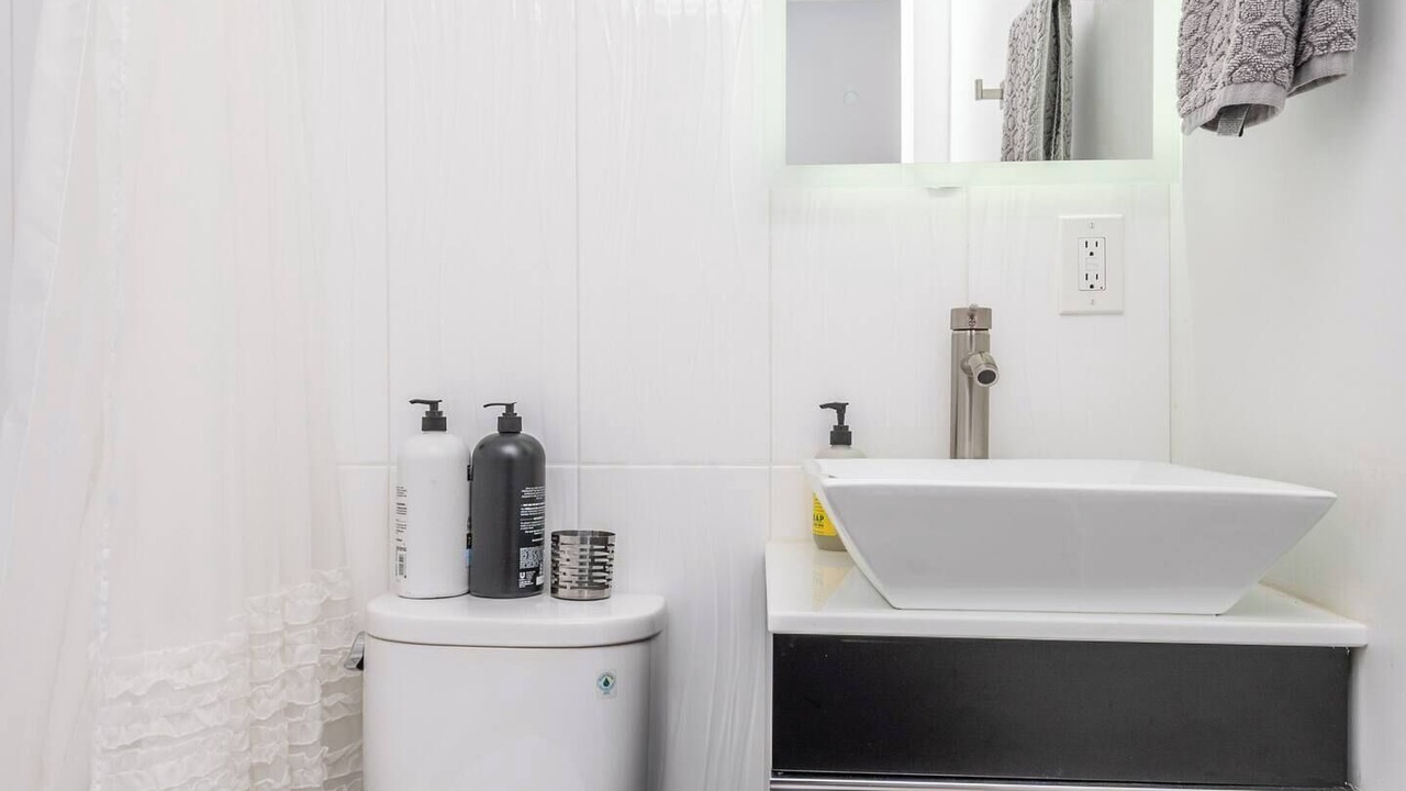 Photo of Bathroom in Serra Mesa