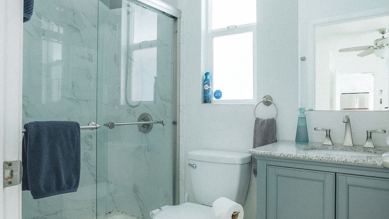 Photo of Bathroom in Bay Ho