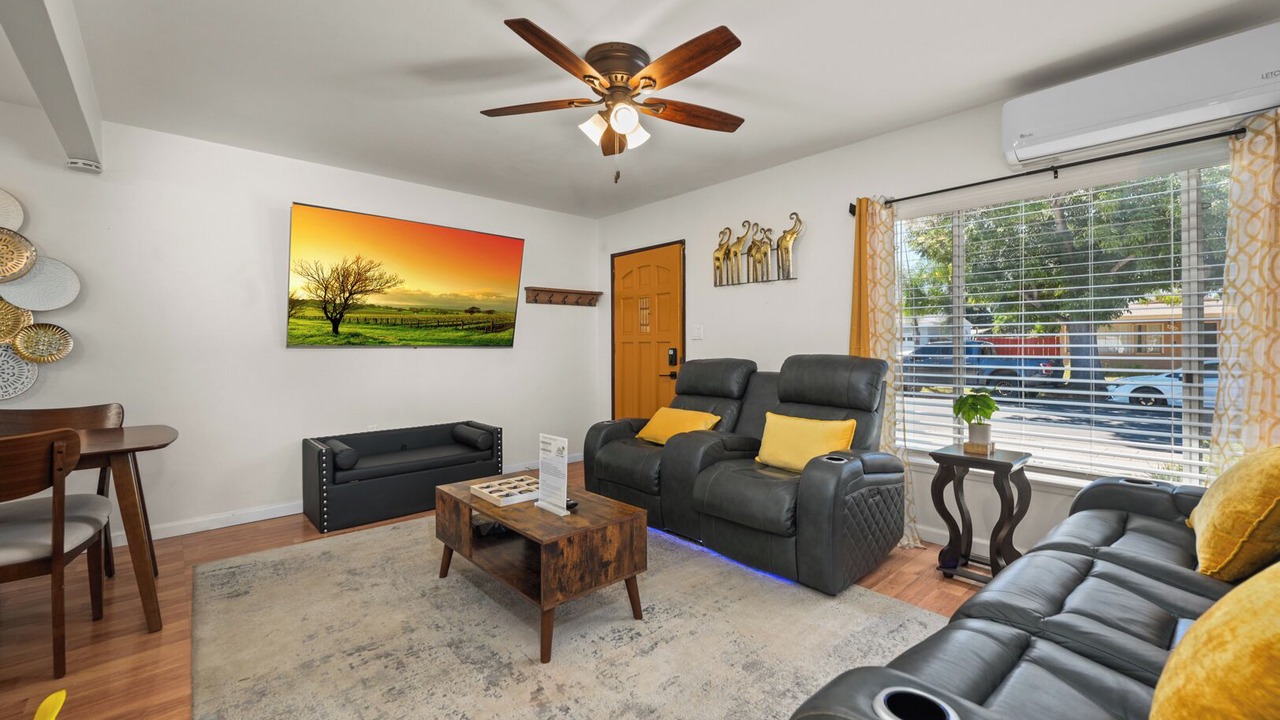 Photo of Bedroom in North Clairemont