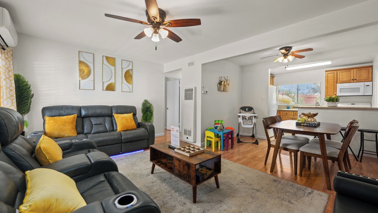 Photo of Bedroom in North Clairemont