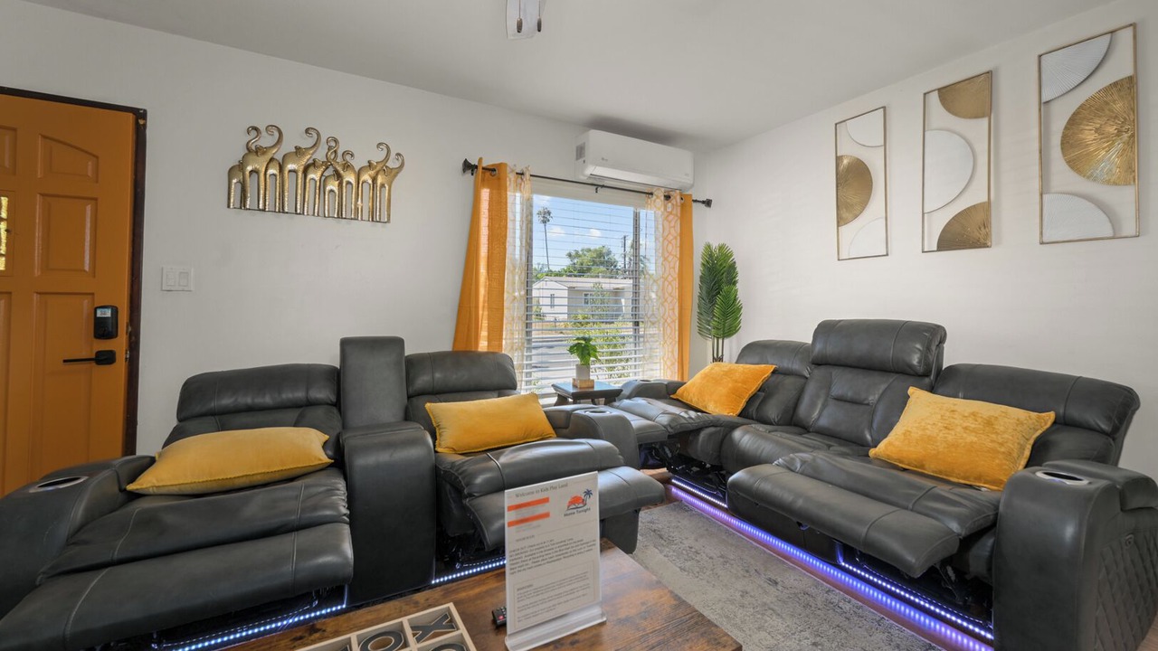Photo of Bedroom in North Clairemont