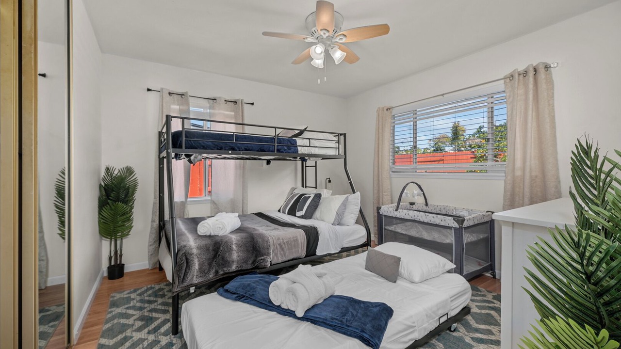 Photo of Bedroom in North Clairemont