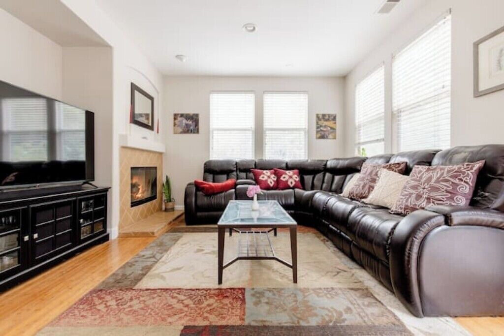 Photo of Livingroom in Carmel Valley