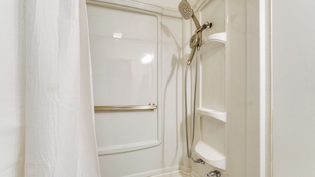 Photo of Bathroom in Tallassee