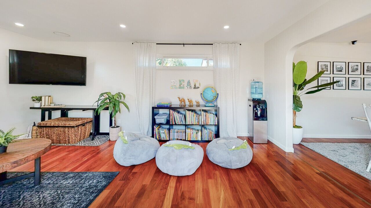Photo of Bedroom in University City