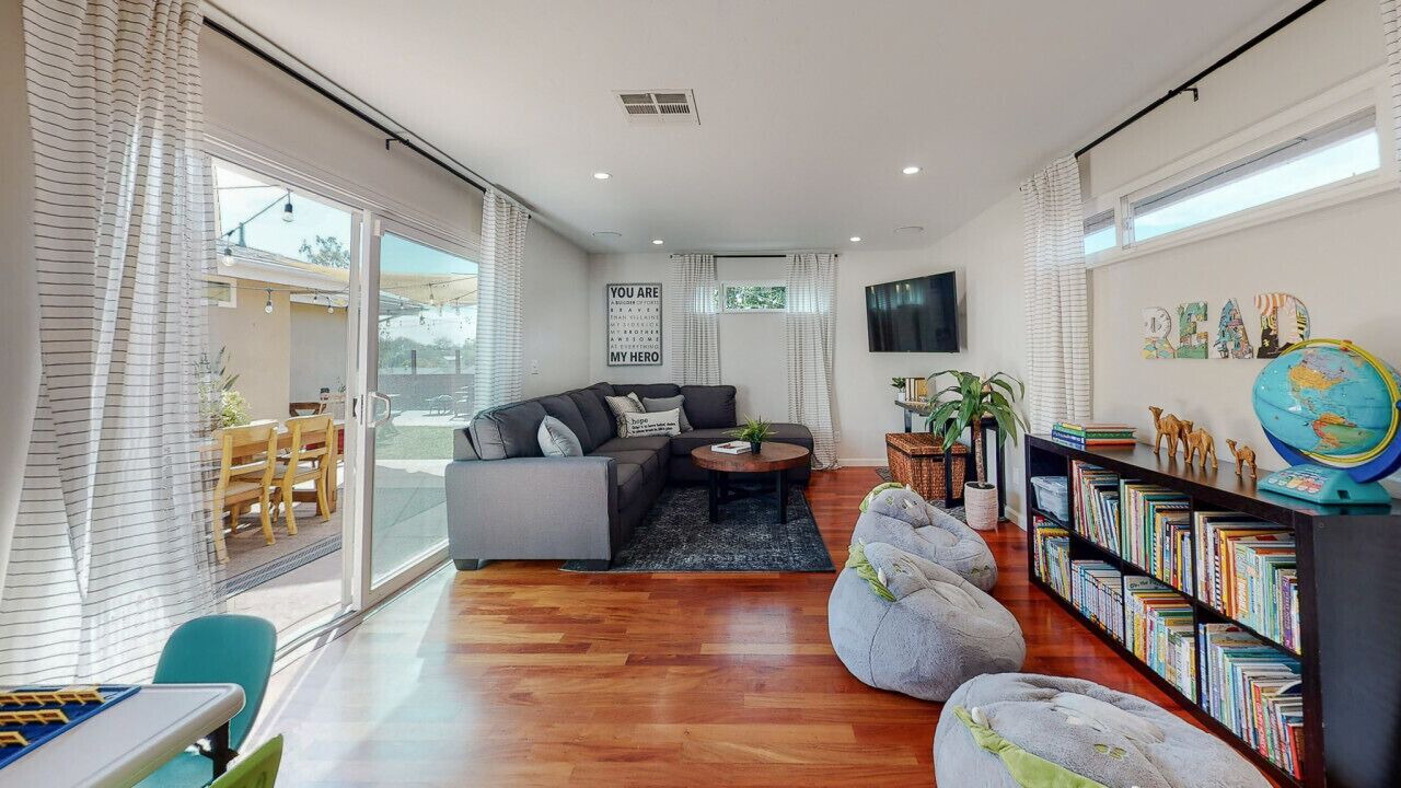 Photo of Bedroom in University City