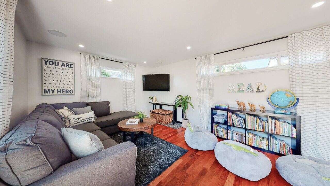 Photo of Bedroom in University City