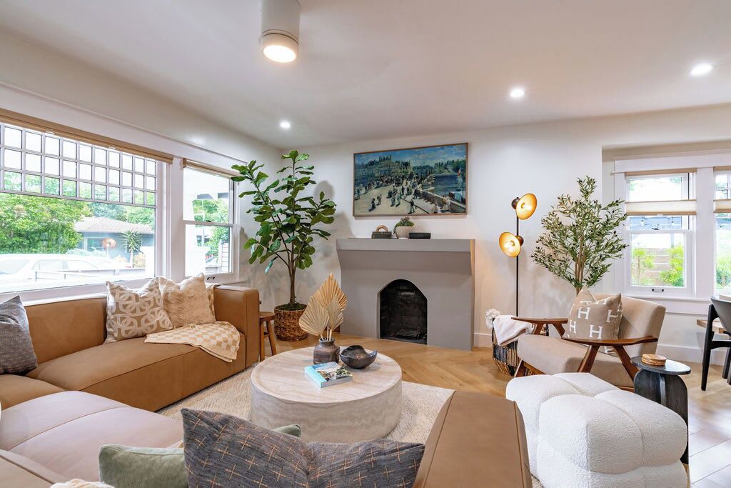 Photo of Livingroom in Hillcrest