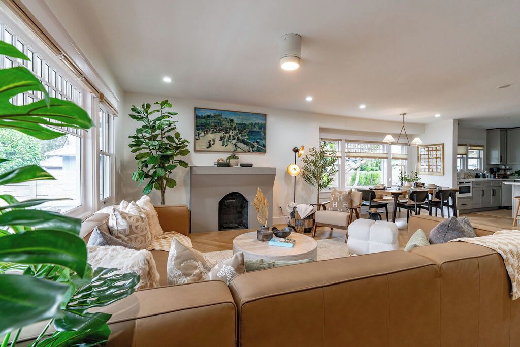 Photo of Livingroom in Hillcrest