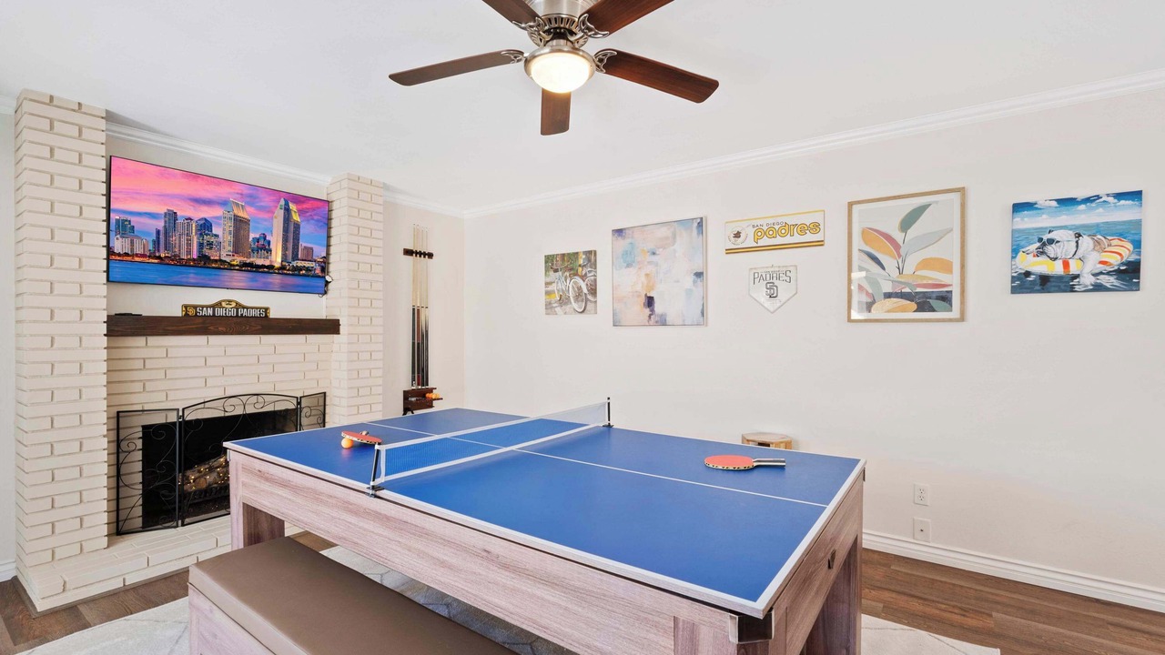 Photo of Livingroom in Clairemont Mesa East