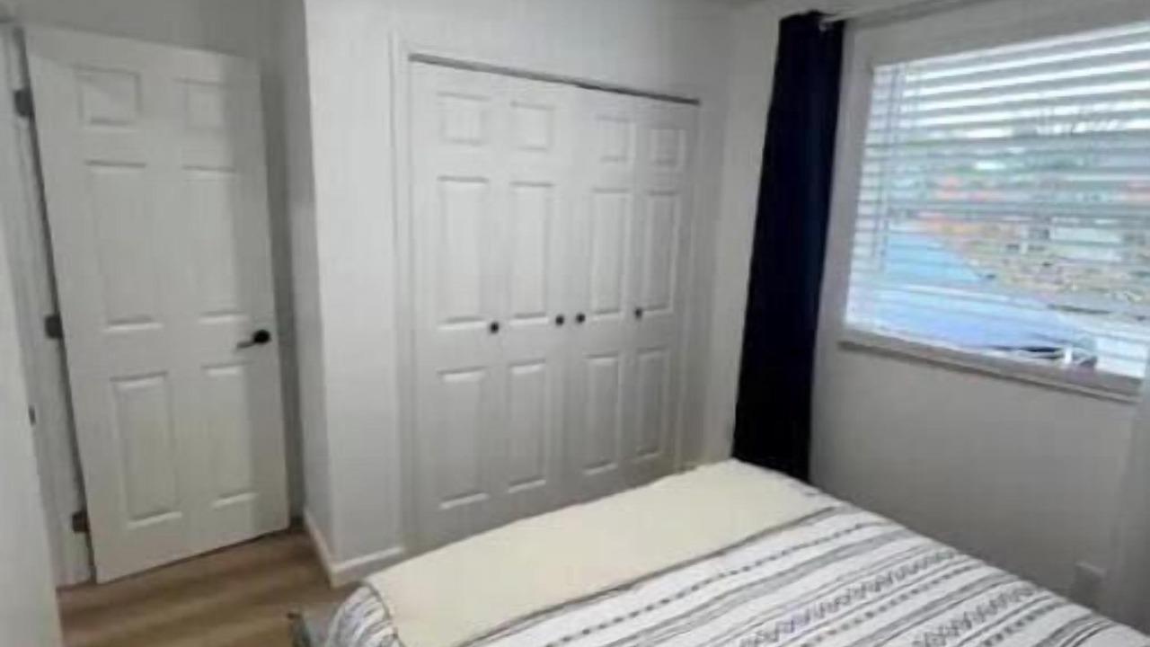 Photo of Bedroom in Clairemont