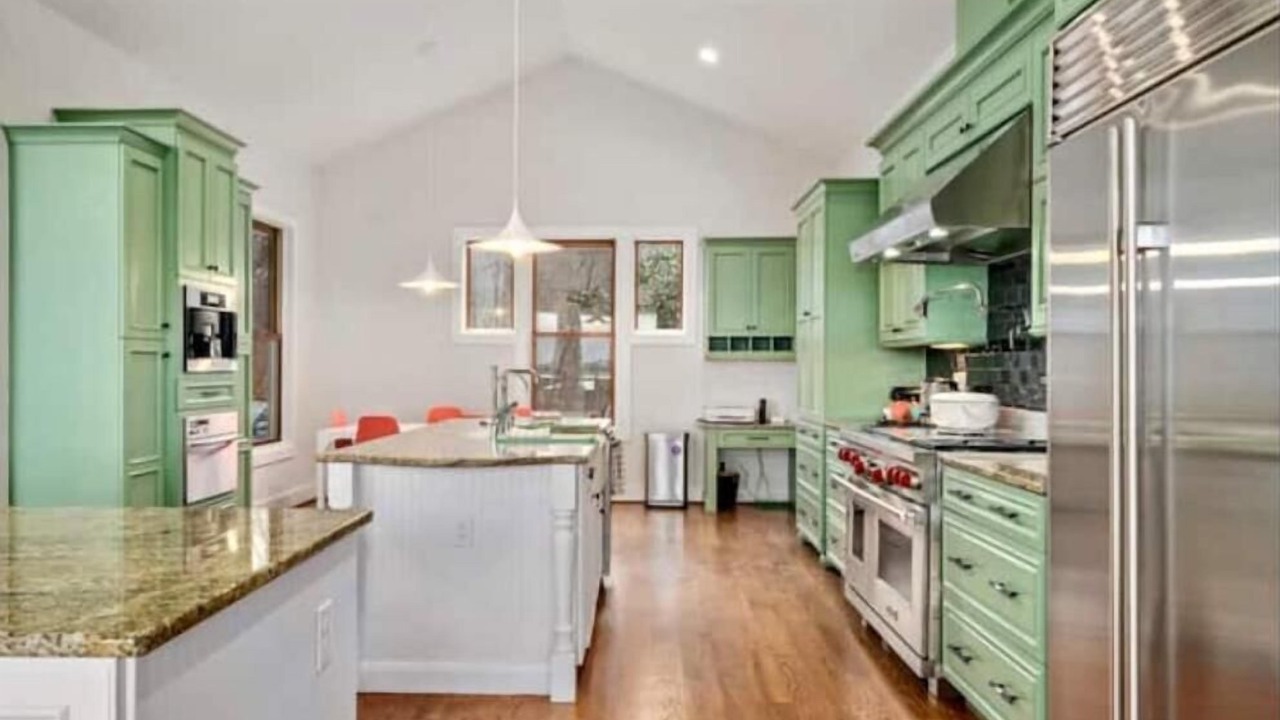Photo of Kitchen in Bear Lake Reserve