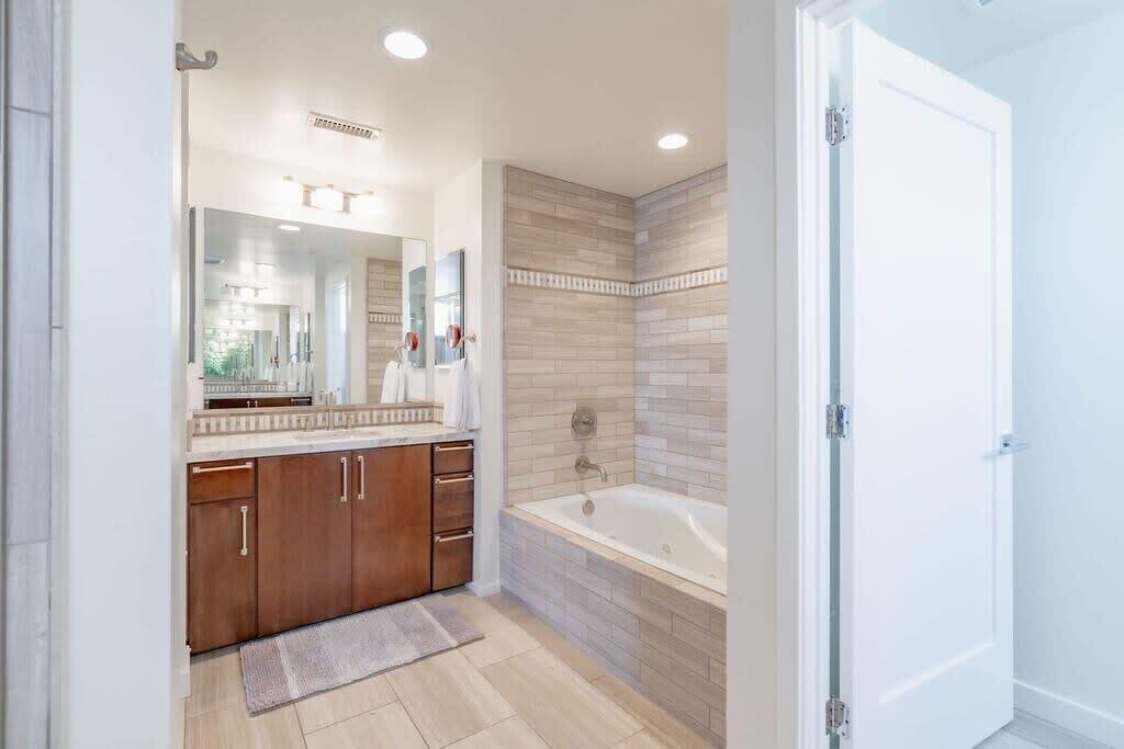 Photo of Bathroom in Beach Barber Tract