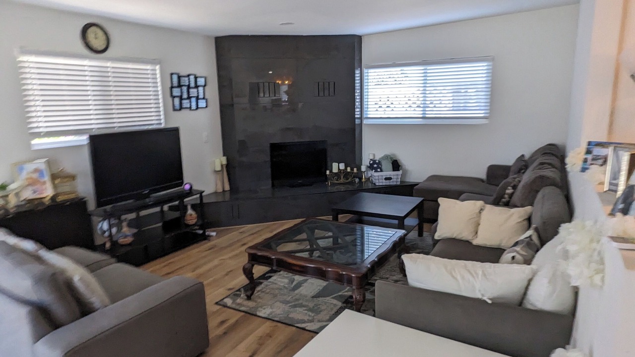 Photo of Livingroom in North Clairemont