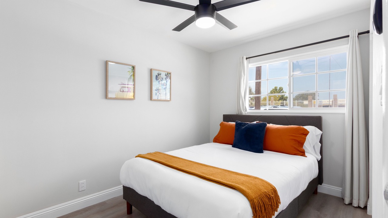 Photo of Bedroom in North Clairemont