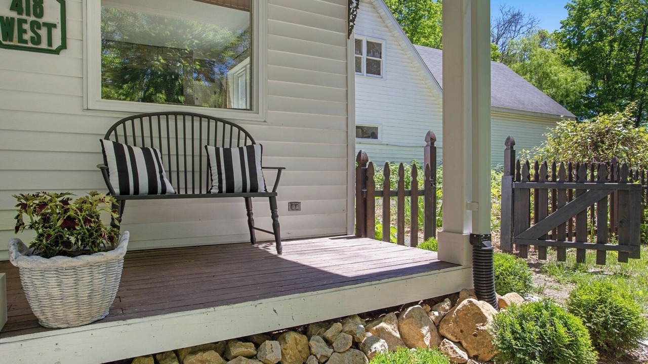 Photo of Patio Balcony in Taylors Falls