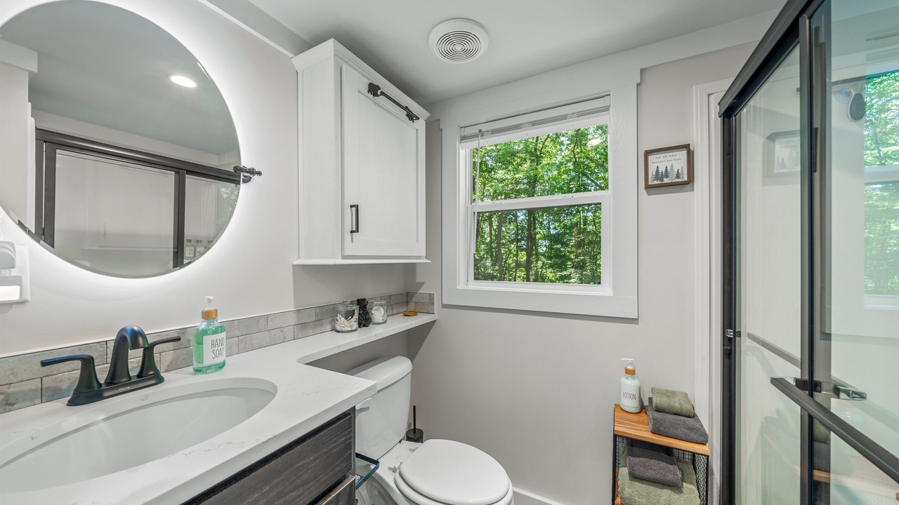 Photo of Bathroom in Mentone