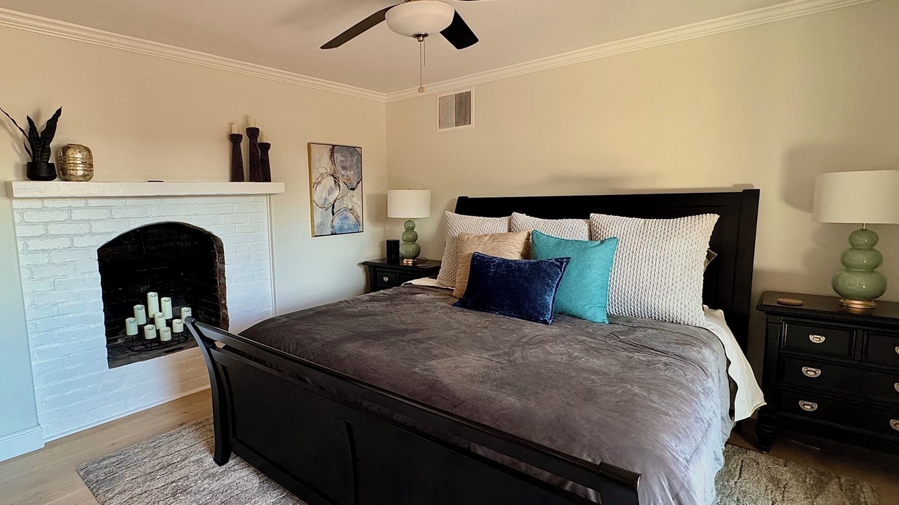 Photo of Bedroom in Mission Hills