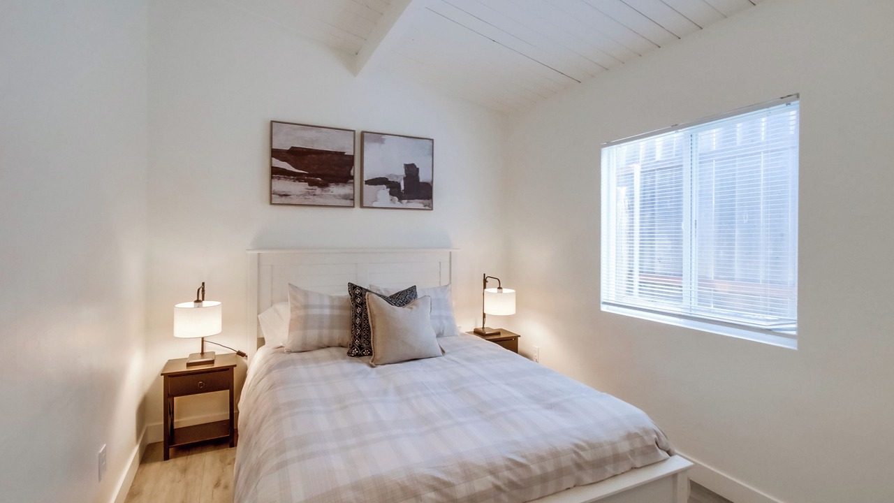 Photo of Bedroom in North Clairemont