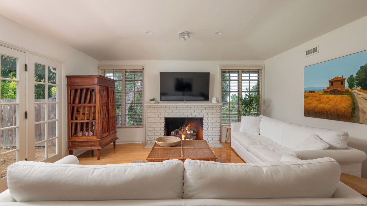 Photo of Livingroom in La Jolla Shores
