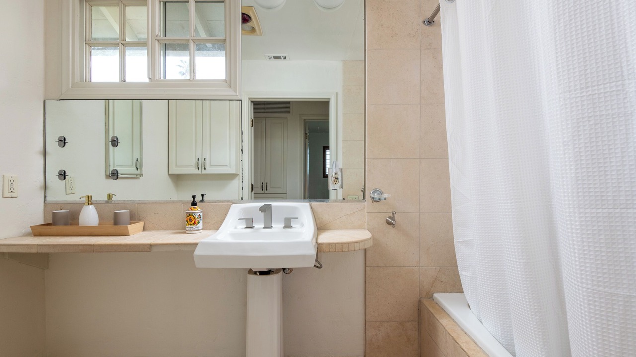 Photo of Bathroom in La Jolla Shores