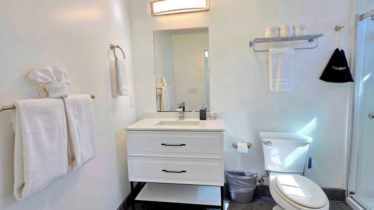 Photo of Bathroom in University Heights