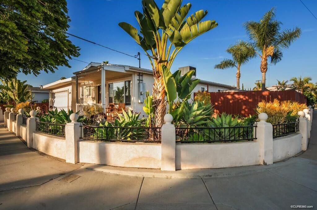 Photo of Outdoor in North Clairemont
