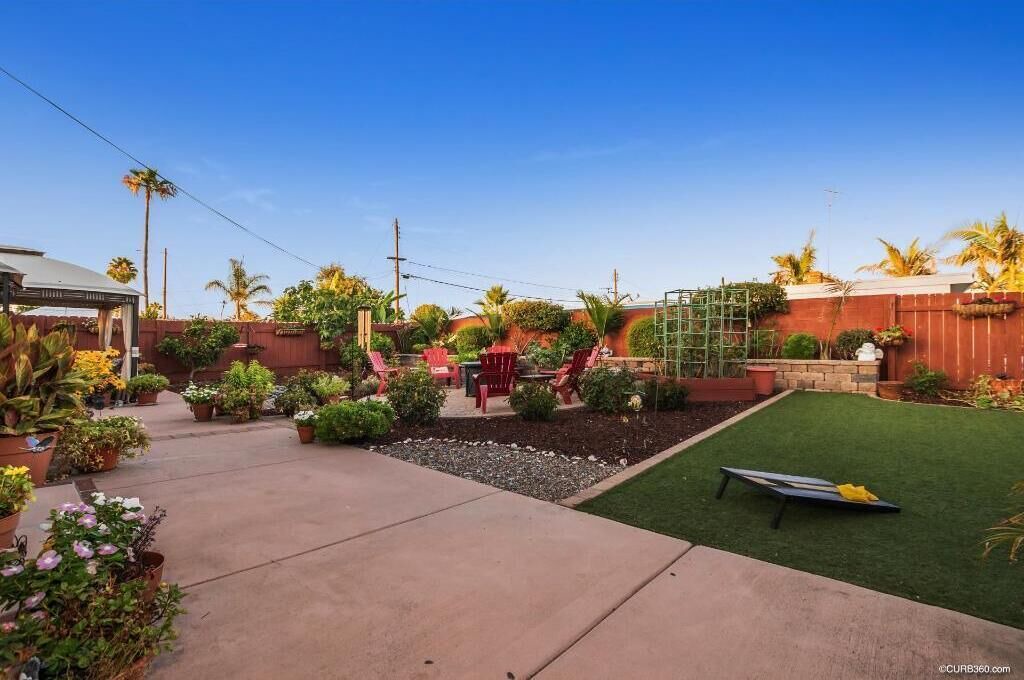Photo of Outdoor in North Clairemont